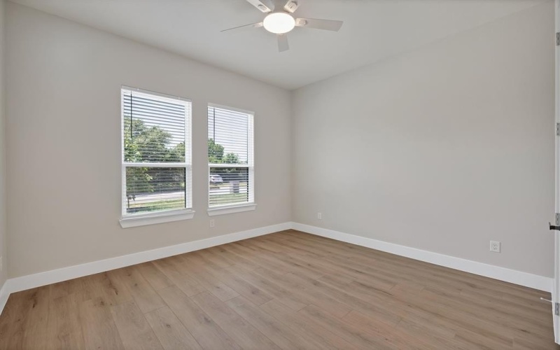5328 Locke Avenue, Fort Worth, TX 76107, 4 Bedrooms Bedrooms, ,2 BathroomsBathrooms,Residential,For Sale,5328 Locke Avenue,20954841