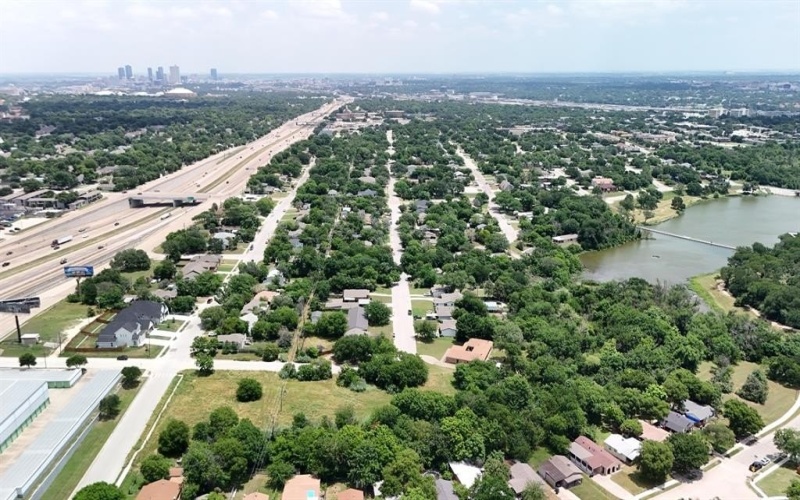 5328 Locke Avenue, Fort Worth, TX 76107, 4 Bedrooms Bedrooms, ,2 BathroomsBathrooms,Residential,For Sale,5328 Locke Avenue,20954841