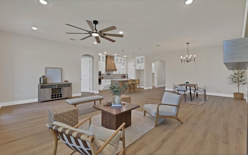 5328 Locke Avenue, Fort Worth, TX 76107, 4 Bedrooms Bedrooms, ,2 BathroomsBathrooms,Residential,For Sale,5328 Locke Avenue,20954841