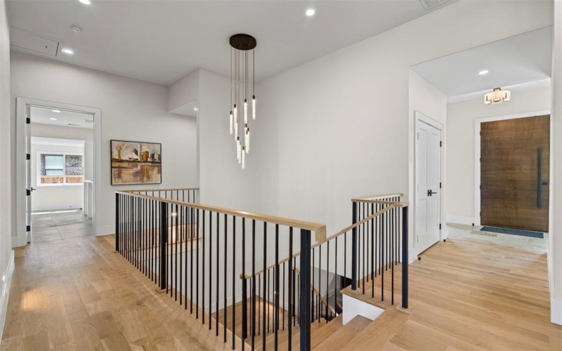 9007 Leaside Drive, Dallas, TX 75238, 4 Bedrooms Bedrooms, ,3 BathroomsBathrooms,Residential,For Sale,9007 Leaside Drive,20955077