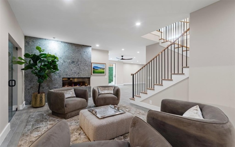 9007 Leaside Drive, Dallas, TX 75238, 4 Bedrooms Bedrooms, ,3 BathroomsBathrooms,Residential,For Sale,9007 Leaside Drive,20955077
