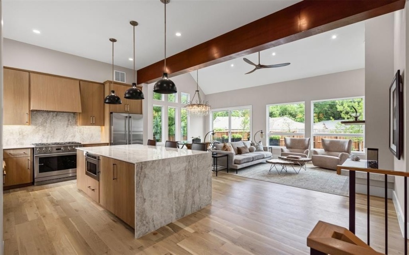 9007 Leaside Drive, Dallas, TX 75238, 4 Bedrooms Bedrooms, ,3 BathroomsBathrooms,Residential,For Sale,9007 Leaside Drive,20955077