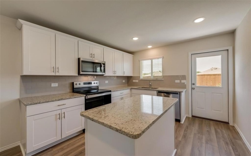 1129 Vernon Drive, Aubrey, TX 76227, 3 Bedrooms Bedrooms, ,2 BathroomsBathrooms,Residential Lease,For Rent,1129 Vernon Drive,20955142
