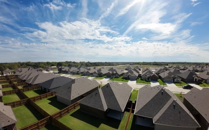 902 Ransom Way, Greenville, TX 75402, 3 Bedrooms Bedrooms, ,2 BathroomsBathrooms,Residential Lease,For Rent,902 Ransom Way,20955405