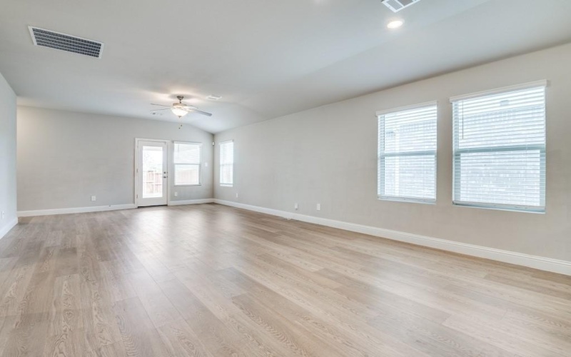 2287 Cliff Springs Drive, Forney, TX 75126, 4 Bedrooms Bedrooms, ,2 BathroomsBathrooms,Residential Lease,For Rent,2287 Cliff Springs Drive,20955412