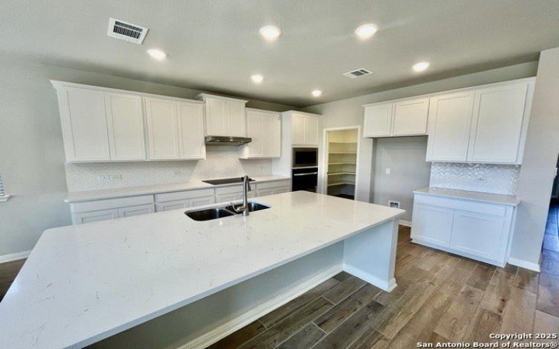 10624 Yellowtail Blvd, Boerne, TX 78006, 4 Bedrooms Bedrooms, ,3 BathroomsBathrooms,Residential,For Sale,10624 Yellowtail Blvd,1872171