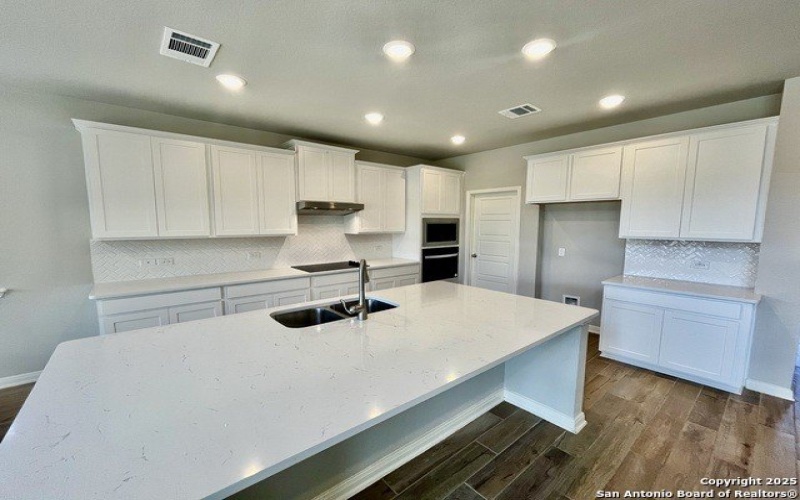 10624 Yellowtail Blvd, Boerne, TX 78006, 4 Bedrooms Bedrooms, ,3 BathroomsBathrooms,Residential,For Sale,10624 Yellowtail Blvd,1872171