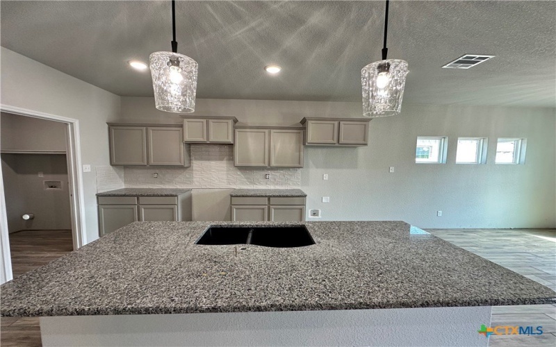 2591 Cedar Glen Drive, Belton, TX 76513, 4 Habitaciones Habitaciones , ,2 BañosBaños,Residential,En Venta,2591 Cedar Glen Drive,580569