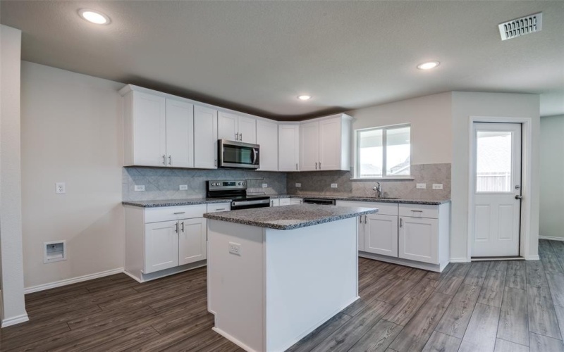 1609 Silas Drive, Forney, TX 75126, 4 Habitaciones Habitaciones , ,2 BañosBaños,Residential,En Venta,1609 Silas Drive,20953407