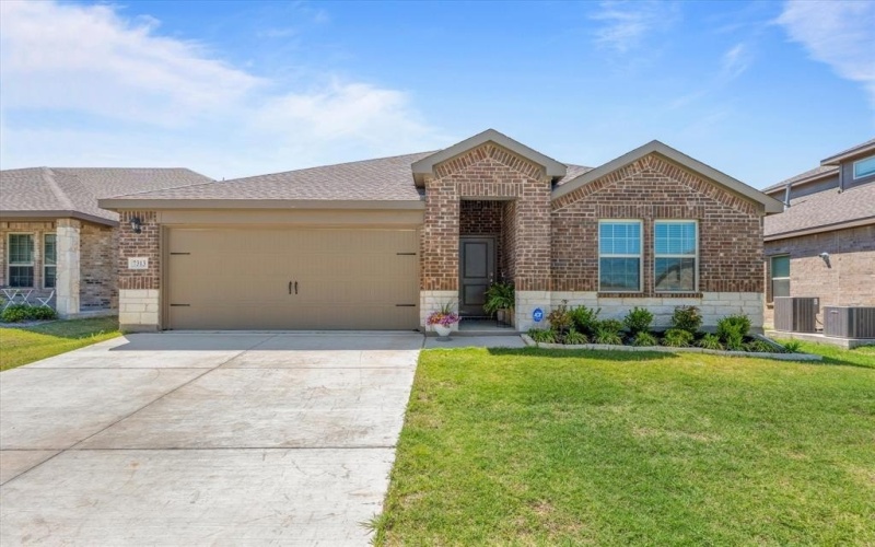 7313 Mayplace Drive, McKinney, TX 75071, 4 Bedrooms Bedrooms, ,2 BathroomsBathrooms,Residential Lease,For Rent,7313 Mayplace Drive,20953897