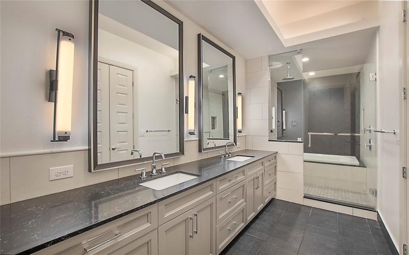 2323 N Akard Street #3008, Dallas, TX 75204, 3 Bedrooms Bedrooms, ,3 BathroomsBathrooms,Residential Lease,For Rent,2323 N Akard Street,20954363