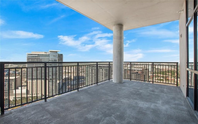 2323 N Akard Street #3008, Dallas, TX 75204, 3 Bedrooms Bedrooms, ,3 BathroomsBathrooms,Residential Lease,For Rent,2323 N Akard Street,20954363
