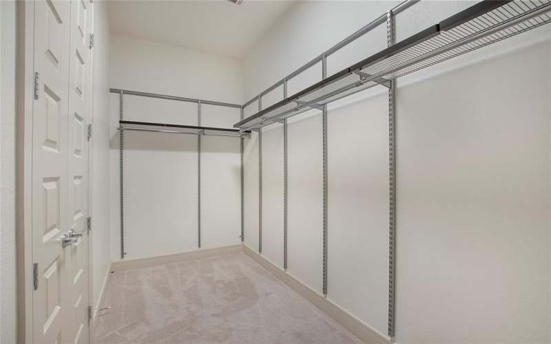 2323 N Akard Street #3008, Dallas, TX 75204, 3 Bedrooms Bedrooms, ,3 BathroomsBathrooms,Residential Lease,For Rent,2323 N Akard Street,20954363