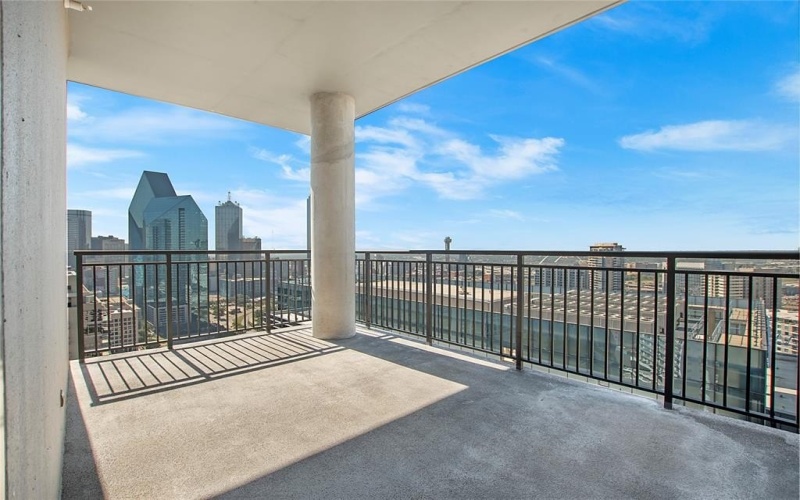 2323 N Akard Street #3008, Dallas, TX 75204, 3 Bedrooms Bedrooms, ,3 BathroomsBathrooms,Residential Lease,For Rent,2323 N Akard Street,20954363