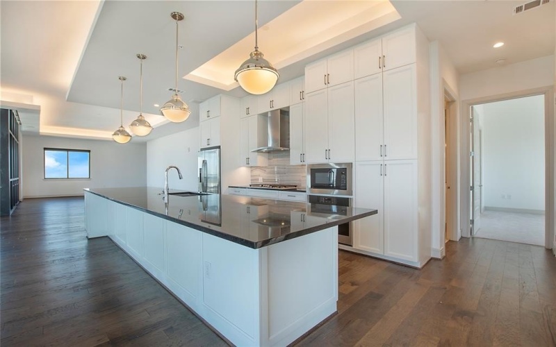 2323 N Akard Street #3008, Dallas, TX 75204, 3 Bedrooms Bedrooms, ,3 BathroomsBathrooms,Residential Lease,For Rent,2323 N Akard Street,20954363