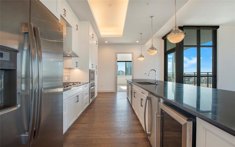 2323 N Akard Street #3008, Dallas, TX 75204, 3 Bedrooms Bedrooms, ,3 BathroomsBathrooms,Residential Lease,For Rent,2323 N Akard Street,20954363