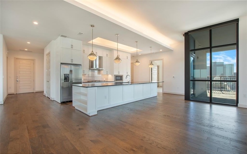 2323 N Akard Street #3008, Dallas, TX 75204, 3 Bedrooms Bedrooms, ,3 BathroomsBathrooms,Residential Lease,For Rent,2323 N Akard Street,20954363
