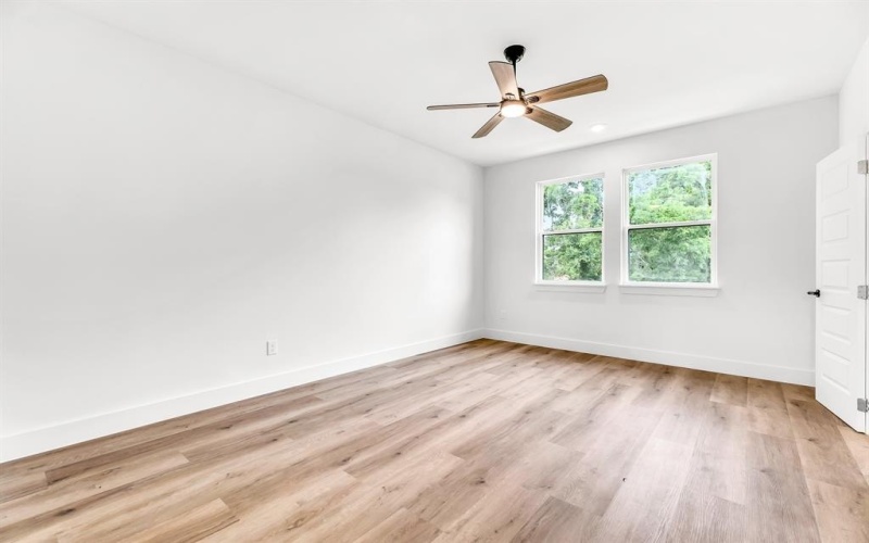4017 Carl Street, Dallas, TX 75210, 4 Bedrooms Bedrooms, ,3 BathroomsBathrooms,Residential Lease,For Rent,4017 Carl Street,20954431