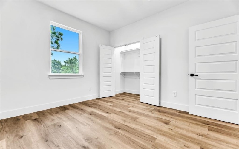 4017 Carl Street, Dallas, TX 75210, 4 Bedrooms Bedrooms, ,3 BathroomsBathrooms,Residential Lease,For Rent,4017 Carl Street,20954431