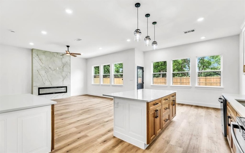4017 Carl Street, Dallas, TX 75210, 4 Bedrooms Bedrooms, ,3 BathroomsBathrooms,Residential Lease,For Rent,4017 Carl Street,20954431