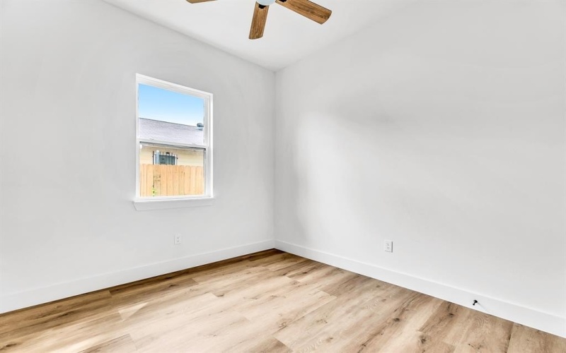 4017 Carl Street, Dallas, TX 75210, 4 Bedrooms Bedrooms, ,3 BathroomsBathrooms,Residential Lease,For Rent,4017 Carl Street,20954431