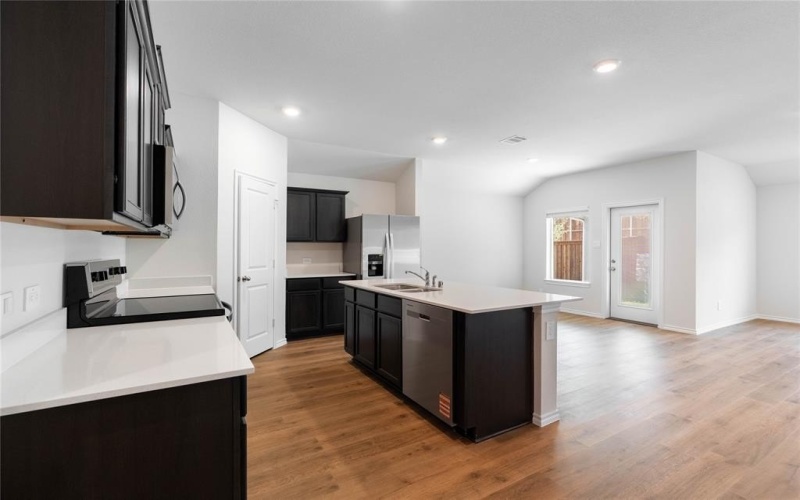 13117 Vista Mill Drive, Providence Village, TX 76227, 4 Bedrooms Bedrooms, ,2 BathroomsBathrooms,Residential Lease,For Rent,13117 Vista Mill Drive,20954459