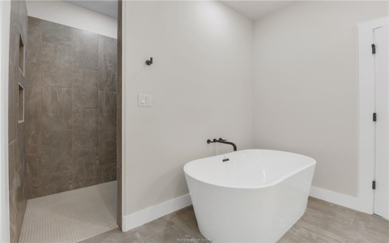 879 Double Mountain Road, College Station, TX 77845, 3 Habitaciones Habitaciones , ,2 BañosBaños,Residential,En Venta,879 Double Mountain Road,25006486