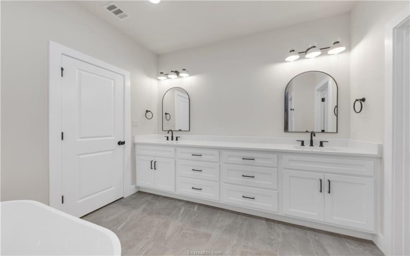 879 Double Mountain Road, College Station, TX 77845, 3 Habitaciones Habitaciones , ,2 BañosBaños,Residential,En Venta,879 Double Mountain Road,25006486