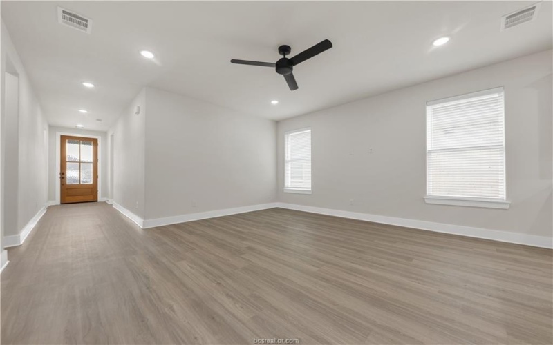 879 Double Mountain Road, College Station, TX 77845, 3 Habitaciones Habitaciones , ,2 BañosBaños,Residential,En Venta,879 Double Mountain Road,25006486