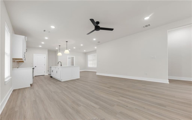 879 Double Mountain Road, College Station, TX 77845, 3 Habitaciones Habitaciones , ,2 BañosBaños,Residential,En Venta,879 Double Mountain Road,25006486