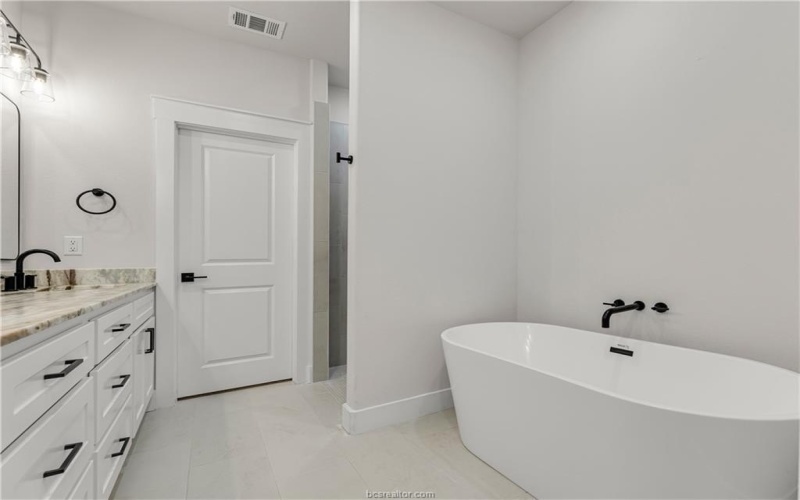 881 Double Mountain Road, College Station, TX 77845, 3 Habitaciones Habitaciones , ,2 BañosBaños,Residential,En Venta,881 Double Mountain Road,25006492