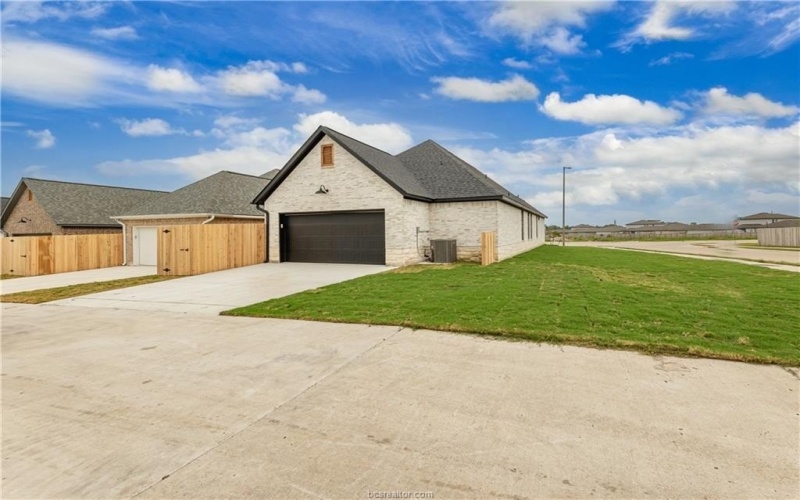 881 Double Mountain Road, College Station, TX 77845, 3 Habitaciones Habitaciones , ,2 BañosBaños,Residential,En Venta,881 Double Mountain Road,25006492