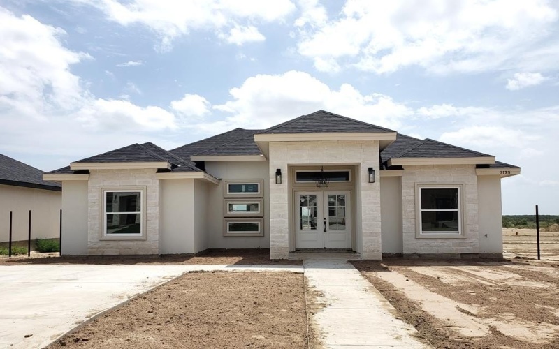 3175 ETHEL DR., Eagle Pass, TX 78852, 3 Habitaciones Habitaciones , ,2 BañosBaños,Residential,En Venta,3175 ETHEL DR.,81146