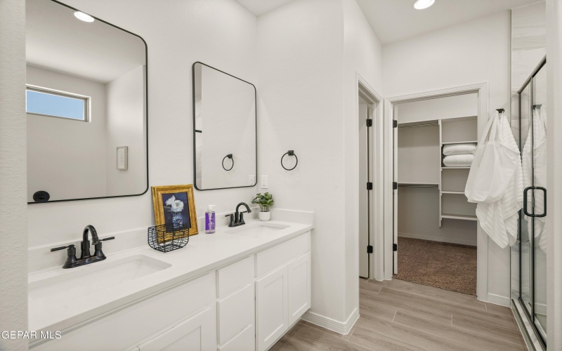 13824 Paseo Bosque Avenue, El Paso, TX 79928, 3 Bedrooms Bedrooms, ,2 BathroomsBathrooms,Residential,For Sale,13824 Paseo Bosque Avenue,923812