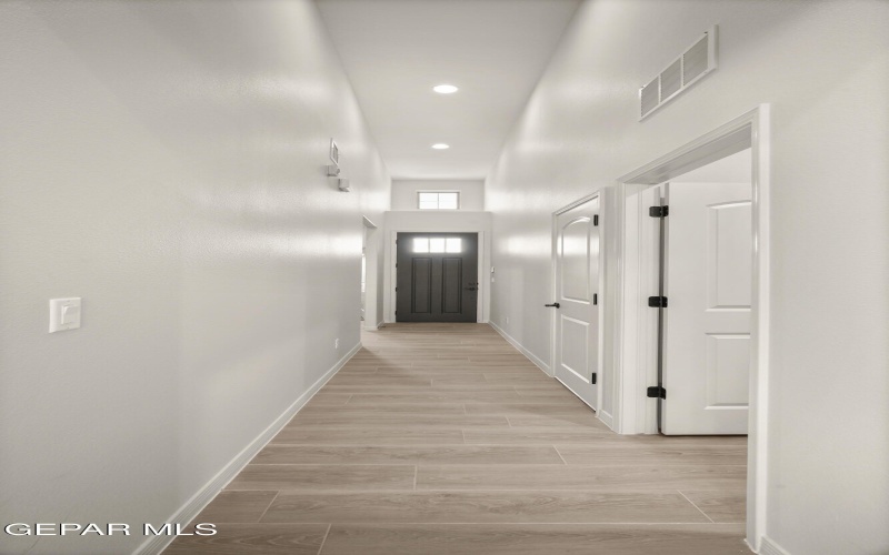 13824 Paseo Bosque Avenue, El Paso, TX 79928, 3 Bedrooms Bedrooms, ,2 BathroomsBathrooms,Residential,For Sale,13824 Paseo Bosque Avenue,923812