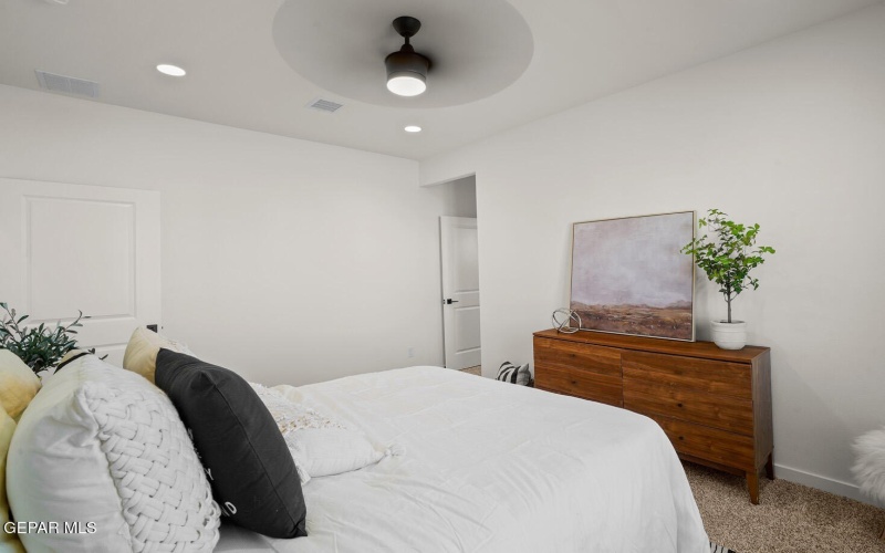 13836 Paseo Bosque Avenue, El Paso, TX 79928, 3 Bedrooms Bedrooms, ,2 BathroomsBathrooms,Residential,For Sale,13836 Paseo Bosque Avenue,923818