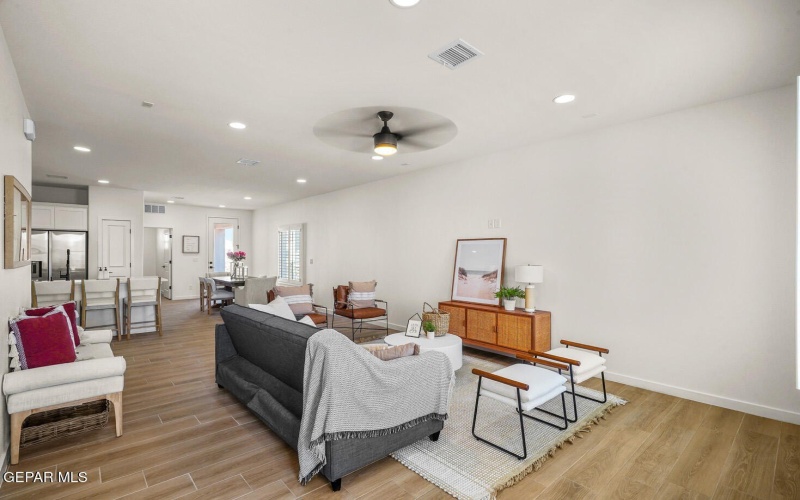 13836 Paseo Bosque Avenue, El Paso, TX 79928, 3 Bedrooms Bedrooms, ,2 BathroomsBathrooms,Residential,For Sale,13836 Paseo Bosque Avenue,923818