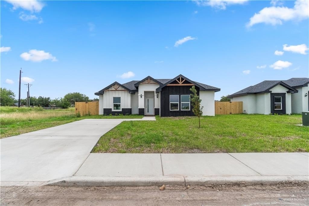 612 Bridget Street, Weslaco, TX 78596, 4 Habitaciones Habitaciones , ,2 BañosBaños,Residential,En Venta,612 Bridget Street,470192