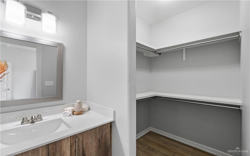 612 Bridget Street, Weslaco, TX 78596, 4 Habitaciones Habitaciones , ,2 BañosBaños,Residential,En Venta,612 Bridget Street,470192