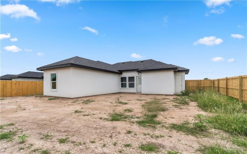 612 Bridget Street, Weslaco, TX 78596, 4 Habitaciones Habitaciones , ,2 BañosBaños,Residential,En Venta,612 Bridget Street,470192