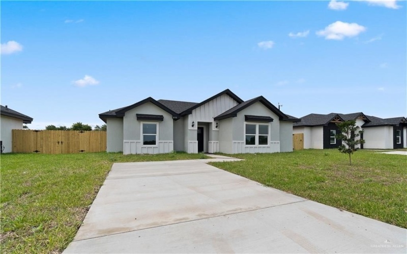 600 Bridget Street, Weslaco, TX 78596, 4 Habitaciones Habitaciones , ,2 BañosBaños,Residential,En Venta,600 Bridget Street,470194
