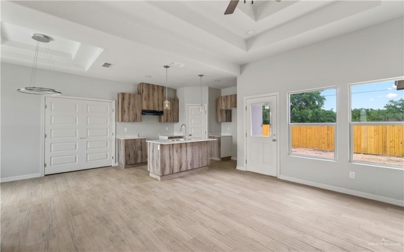 2205 Emily Street, Weslaco, TX 78596, 3 Habitaciones Habitaciones , ,2 BañosBaños,Residential,En Venta,2205 Emily Street,470197