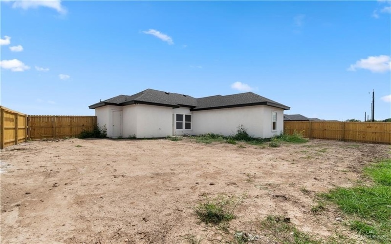504 Bridget Street, Weslaco, TX 78596, 4 Habitaciones Habitaciones , ,2 BañosBaños,Residential,En Venta,504 Bridget Street,470296