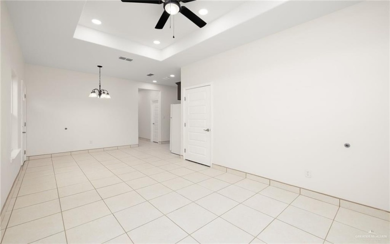 2326 N Valley Circle #B, La Feria, TX 78559, 3 Bedrooms Bedrooms, ,2 BathroomsBathrooms,Residential Lease,For Rent,2326 N Valley Circle,472849