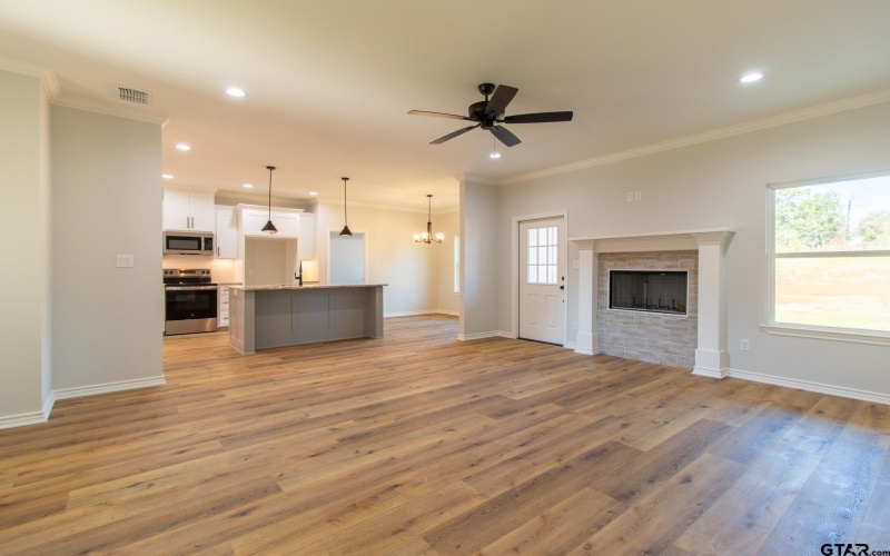 2001 CR 2138 (Old Tyler Rd), Troup, TX 75789, 4 Bedrooms Bedrooms, ,2 BathroomsBathrooms,Residential,For Sale,2001 CR 2138 (Old Tyler Rd),25008410