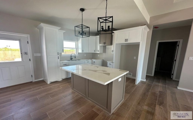 17898 REDWOOD ST, COMBES, TX 78552, 3 Habitaciones Habitaciones , ,2 BañosBaños,Residential,En Venta,17898 REDWOOD ST,29765672