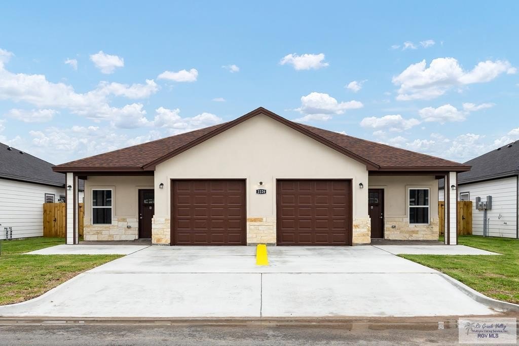 2226 N VALLEY CIRCLE #A, LA FERIA, TX 78559, 3 Bedrooms Bedrooms, ,2 BathroomsBathrooms,Residential Lease,For Rent,2226 N VALLEY CIRCLE,29765678