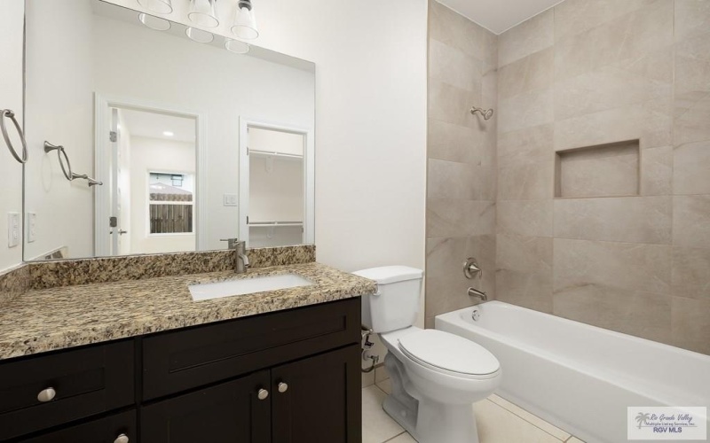2226 N VALLEY CIRCLE #A, LA FERIA, TX 78559, 3 Bedrooms Bedrooms, ,2 BathroomsBathrooms,Residential Lease,For Rent,2226 N VALLEY CIRCLE,29765678