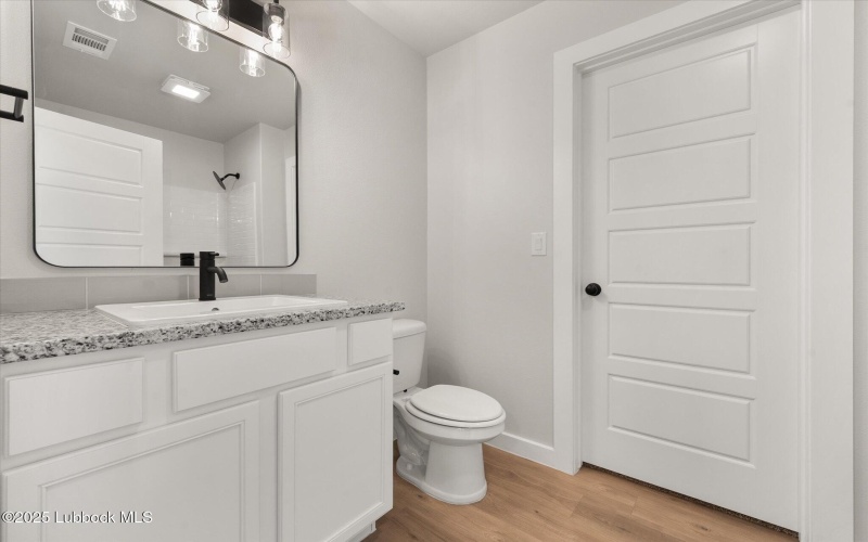 8315 23rd Street, Lubbock, TX 79407, 3 Habitaciones Habitaciones , ,2 BañosBaños,Residential,En Venta,8315 23rd Street,202555701