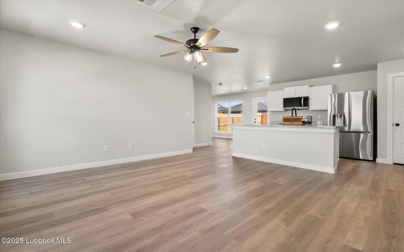 8315 23rd Street, Lubbock, TX 79407, 3 Habitaciones Habitaciones , ,2 BañosBaños,Residential,En Venta,8315 23rd Street,202555701